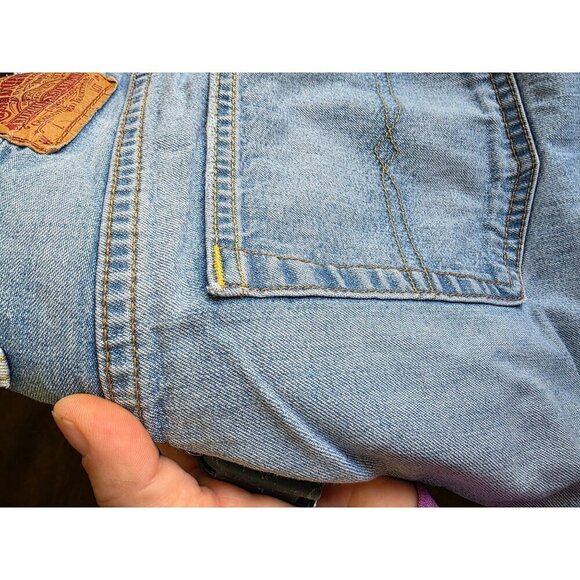 Lucky Brand Light Wash Denim Bootleg Jeans Size 38 Regular Length 100% Cotton Ma - Picture 11 of 16